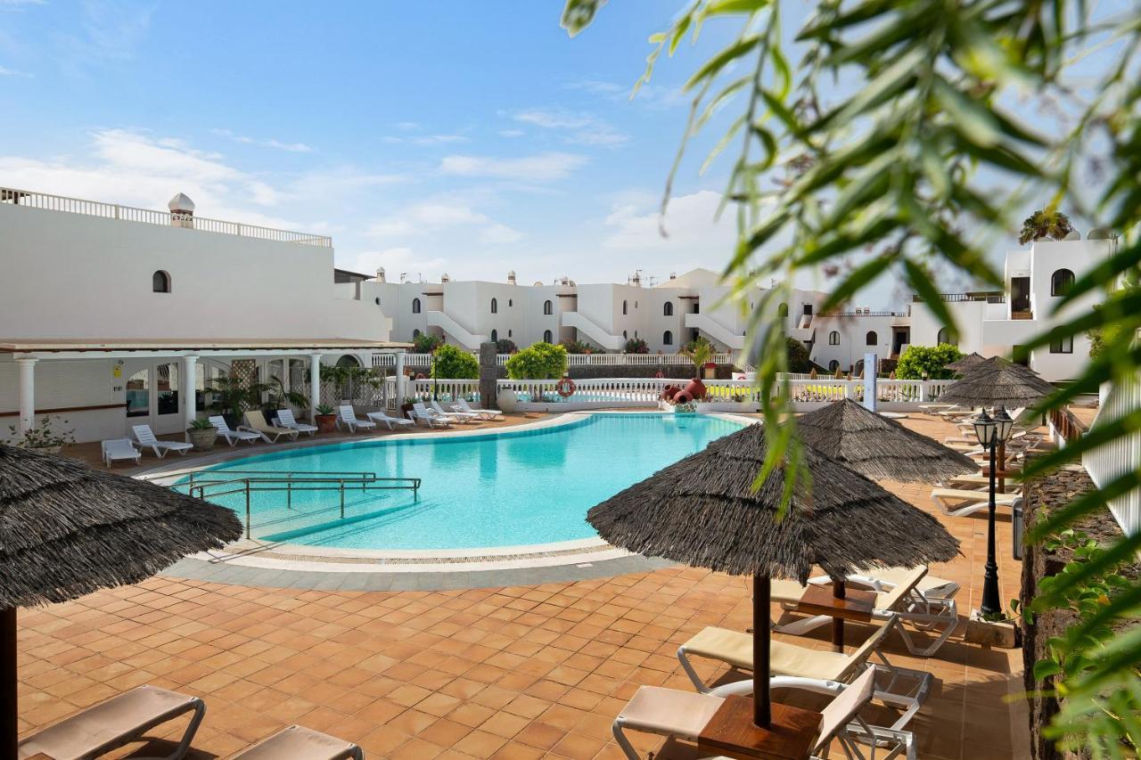 Casa Las Palmeras Costa Teguise Exterior photo